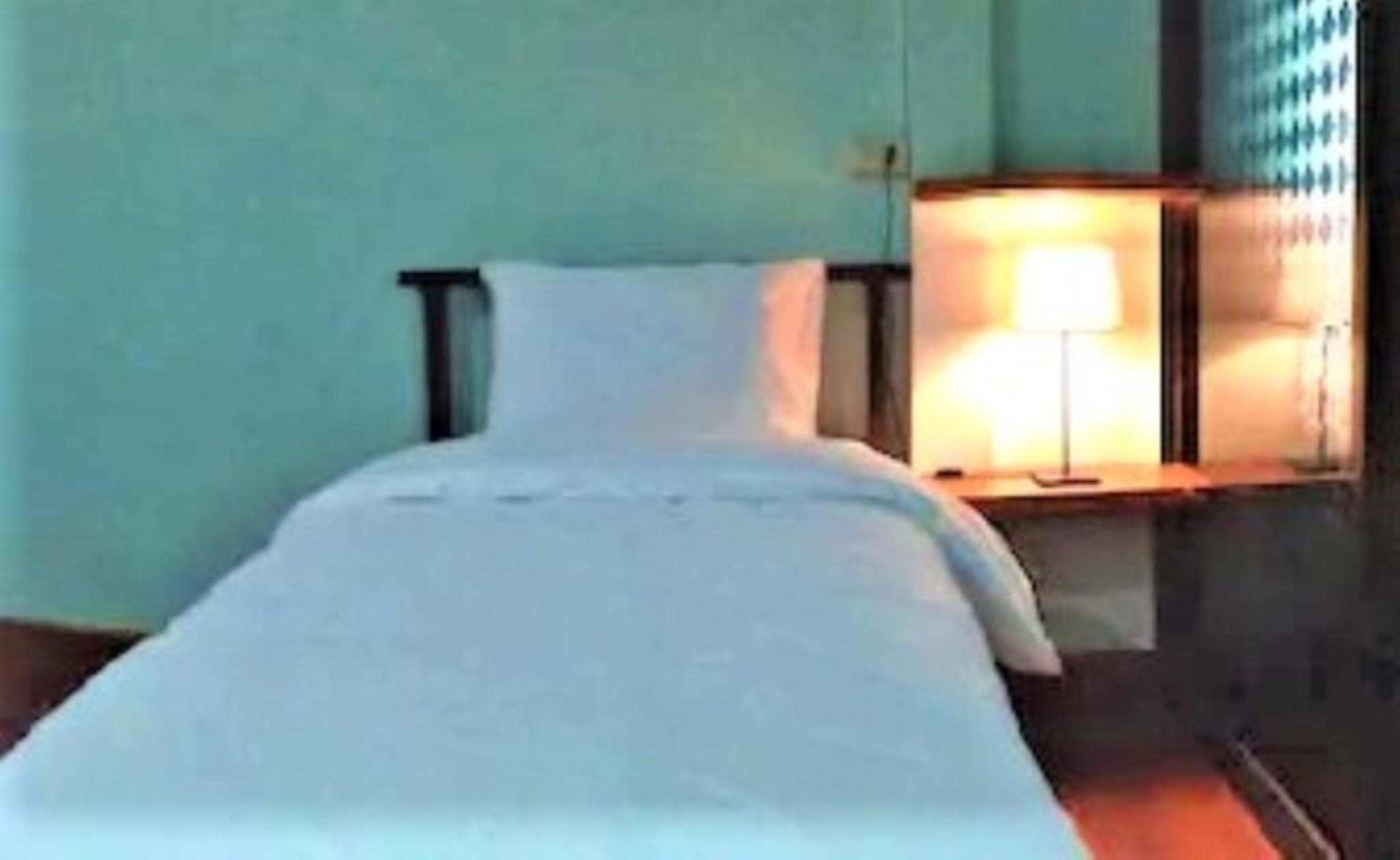 Issara House Bangkok Hotel Екстериор снимка